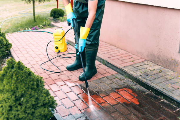 Best Playground Equipment Cleaning  in Follansbee, WV